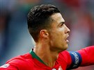 Portugalec Cristiano Ronaldo se raduje z gólu v zápase se výcarskem.