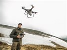 Správci KRNAP mili pomocí dronu vrstvu snhu na Map republiky na Studniní...