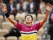 Japonec Kei Niikori si uv postup do tvrtfinle Roland Garros.