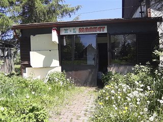 Opuštěný obchod v obci Moldava