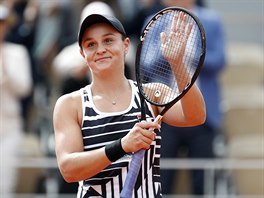 Australanka Ashleigh Bartyov slav vtzstv na Roland Garros.