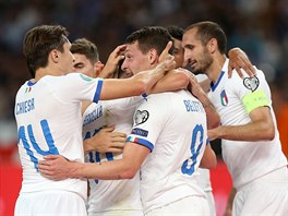 Italsk radost v utkn kvalifikace o postup na Euro 2020.