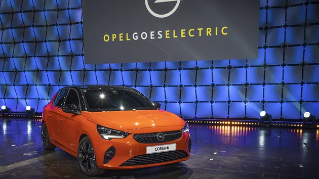 Nov� generace Opelu Corsa se p�edstavuje nejprve v elektrick�m proveden�.