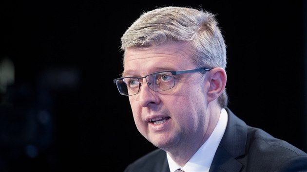 Ministr průmyslu a obchodu Karel Havlíček v diskusním pořadu Rozstřel. (4. června 2019)