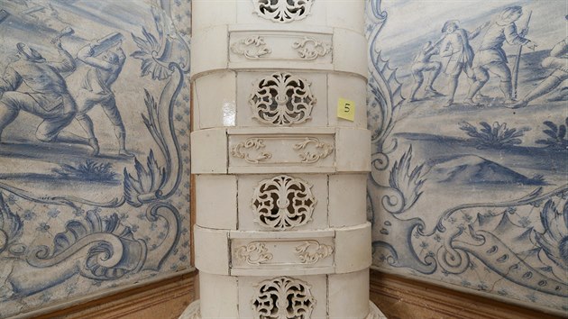 Rekonstrukce z�mku Peruc (3. �ervna 2019)