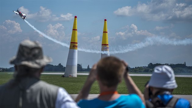 Aviatická pouť, Red Bull Air Race Demo (1. 6. 2019, Pardubice)