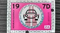 Za týdenní slovinskou známku zaplatíte 15 eur (390 K�).