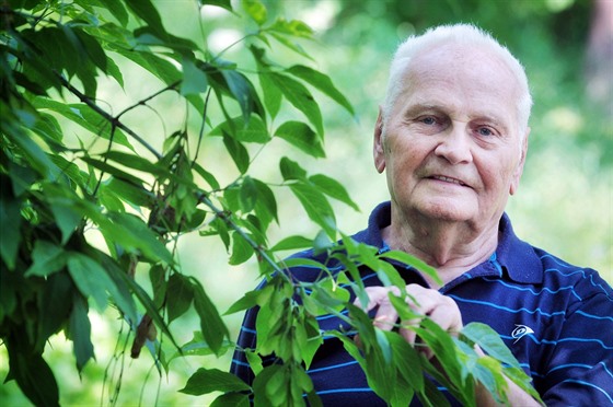 Frantiek Ková z Karlových Var oslavil 90. narozeniny.