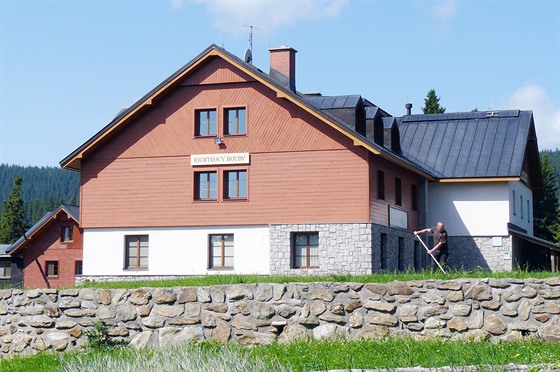 Richtrovy boudy v Krkonoších zůstaly zavřené od zimní sezony 2018/2019.