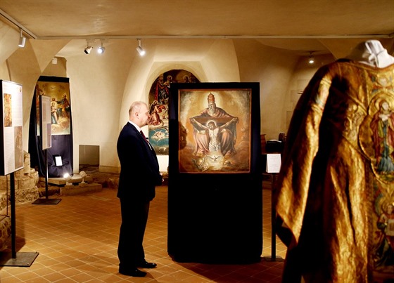 Dalí unikát od Alfonse Muchy je k vidní v Brn. Jde o obraz Trn milosti,...