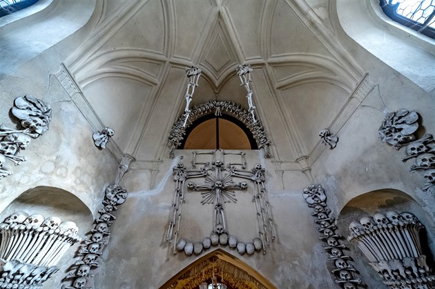 Půjde o pevnější ochranu proti růstu ceny povolenek, hájí Fiala nový návrh