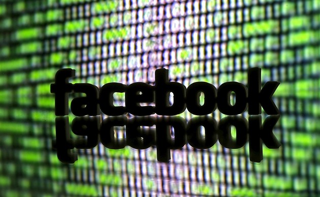 Služby Facebooku zasáhl obří výpadek. V Česku měli problémy operátoři