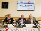 Patrik a Veronika Altnerovi na tiskové konferenci ke kauze Lidový dm a sporu s...