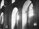 Fotografie interiéru pravoslavného chrámu svatých Cyrila a Metodje. Pohled z...