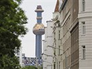 Z Tandlerova náměstí je vidět komín známé vídeňské spalovny světově uznávaného...