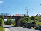 Kvli naruen statice konstrukce elezninho mostu byl zastaven provoz na...