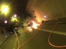 Auto hoelo pmo v Klimkovickm tunelu. (13.6.2019)