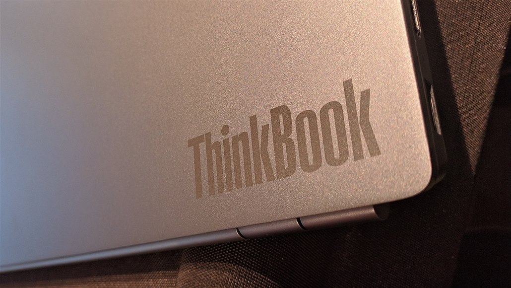 Lenovo ukázalo v Evropě značku ThinkBook. Míří na malé firmy