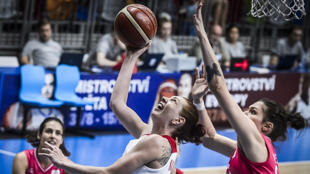 Málo čitelné a rychlé. Basketbalistky brojí na vicemistryně Evropy