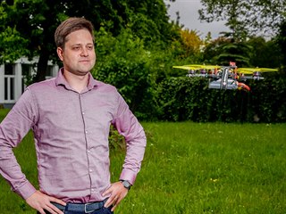 Jan Mittner je průkopník a nejlepší český závodník s drobnými létajícími...