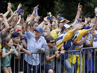 Momentka z oslav Stanley Cupu v St. Louis