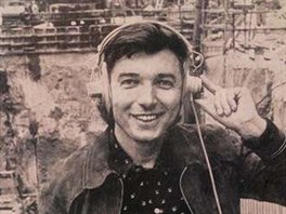 Karel Gott na obálce časopisu Melodie z roku 1976