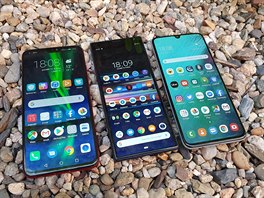 Honor 8X, Sony Xperia 10 Plus a Samsung Galaxy A70