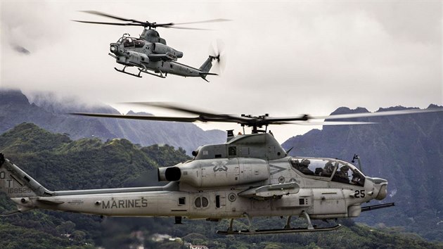 Bitevnky AH-1Z Viper