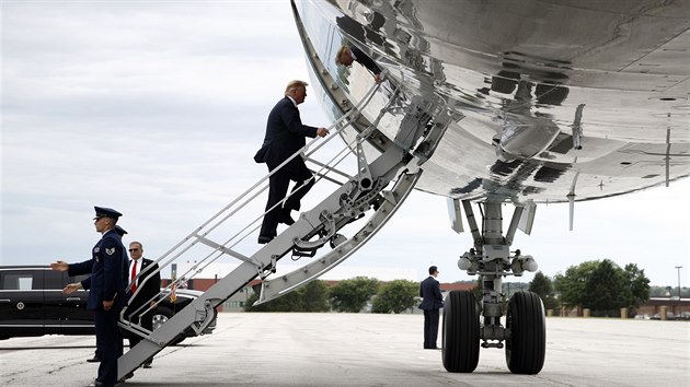 Americk prezident Donald Trump na leteck zkladn v Bellevue v Nebrasce (11. ervna 2019)