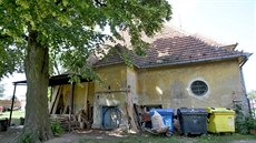 Budova orlovny v Líšni je v dezolátním stavu. Přidělenou evropskou dotaci na ni...