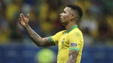 Rozladný Brazilec Gabriel Jesus v utkání proti Venezuele na turnaji Copa...