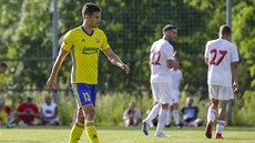 Zlínská posila Luká Vratil v pípravném utkání s Trnavou.