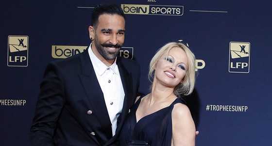 Adil Rami a Pamela Andersonová (Paí, 19. kvtna 2019)