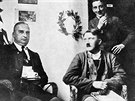 Hermann Kriebel (vlevo) byl s Hitlerem odsouzený za pivní pu z roku 1923....