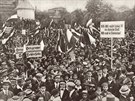 Nmci v Berlín protestují proti podmínkám Versailleské smlouvy. (1919)