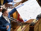 Ministr dopravy Vladimír Kremlík bhem stedeního hlasování o nedve (26. 6....