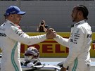 Kvalifikaci Velké ceny Francie formule 1 vládli piloti stáje Mercedes. Zvítzil...