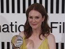 Hereka Julianne Moore dostala pi zahjen 54. ronku filmovho festivalu v...