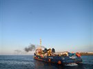 Lo Sea-Watch 3, která mla na palub nkolik desítek migrant, pistála v...