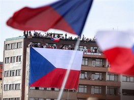 Demonstrace za nezávislost justice a lepí vládu, kterou na praské Letné...