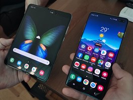 Ohebný smartphone Samsung Galaxy Fold