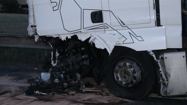Tragick nehoda uzavela silnici I/7 u Slanho (29. ervna 2019).