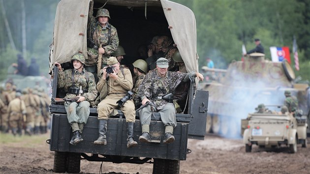 Den pozemnho vojska AR v lokalit Bahna u Straic na Rokycansku. (22.6.2019)