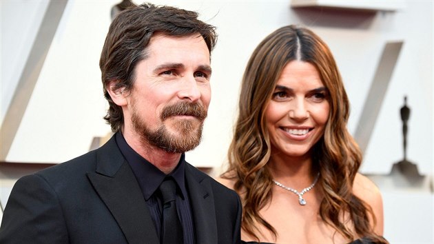 Christian Bale s manelkou Sibi Blazicovou (Hollywood, 24. nora 2019)
