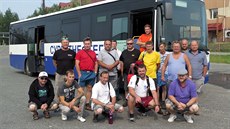Skupina �idi�� má za úkol p�ekonat s autobusy Iveco dlouhou cestu na východ...