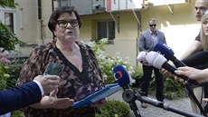 Ministryn spravedlnosti za ANO Marie Beneová hovoí s novinái po schzce se...