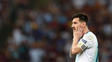 Lionel Messi z Argentiny minul �anci v zápase s Venezuelou.