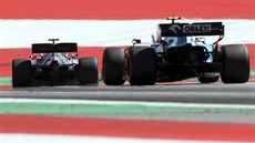 Lewis Hamilton (vlevo) a Robert Kubica bhem tréninku v Rakousku.
