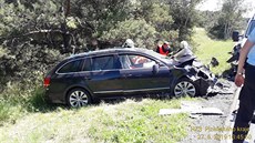 Nehoda cisterny s osobním autem a dodávkou zastavila provoz na silnici z...