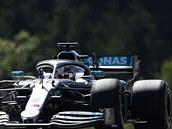 Lewis Hamilton z Mercedesu na trati Velk ceny Rakouska.